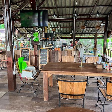 North Pine Forest Homestay บ้านไม้สนโฮมสเตย์ บ้านแม่โป่ง ภายนอก รูปภาพ