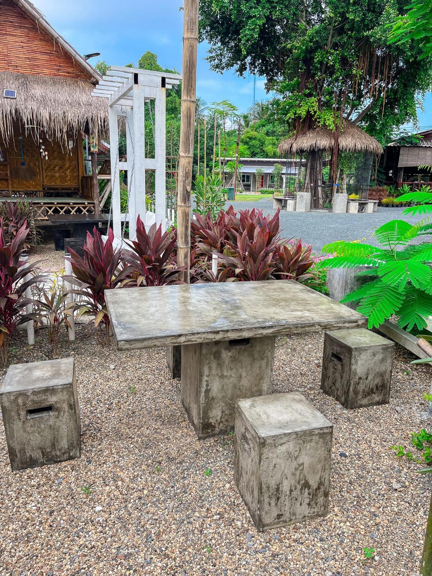 North Pine Forest Homestay บ้านไม้สนโฮมสเตย์ บ้านแม่โป่ง ภายนอก รูปภาพ